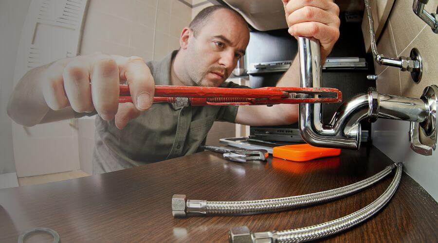 Expert burst pipe repair services in Dearborn, MI
